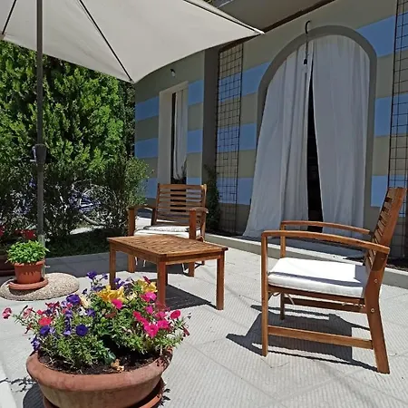 Country house La Ginestra Capolona