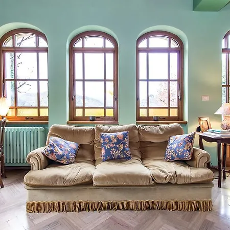 Country house La Ginestra Capolona